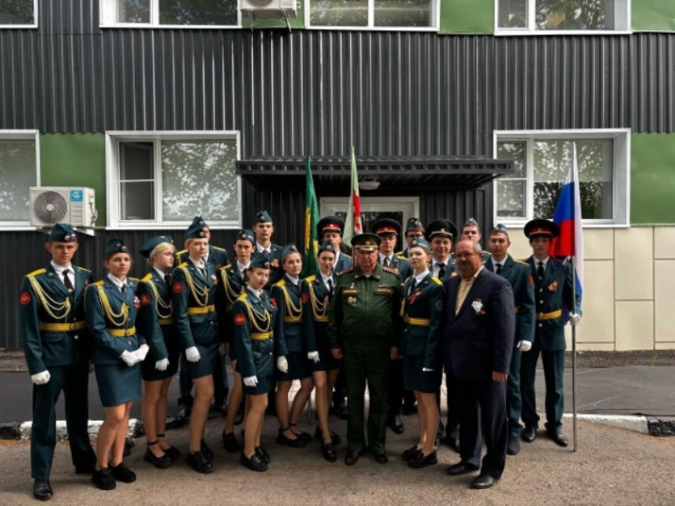 Праздничный парад в г. Губкин.