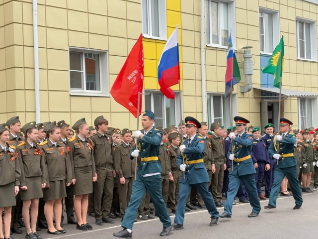 Неугасима память поколений.