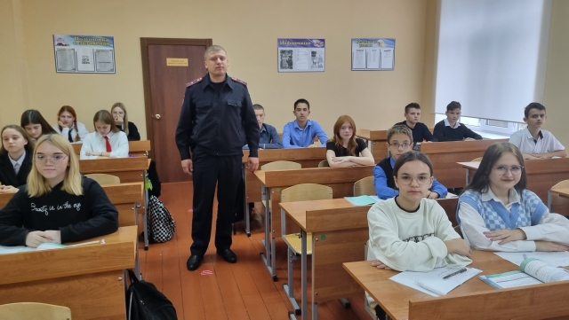 Уступи дорогу поездам!.